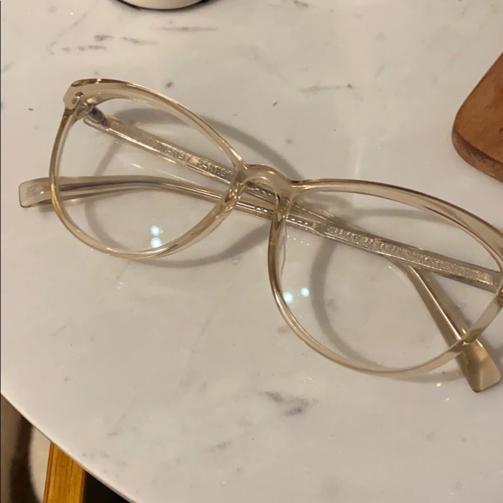 Translucent Cat Eye Frames - image 5